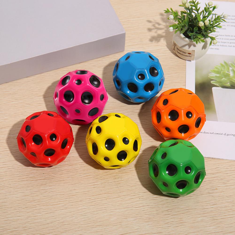 Anti-Fall Moon Shape Hole Ultra Bouncy Ball 